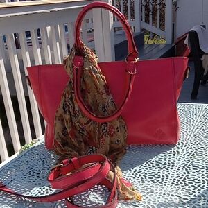 New italian Leather special Pink Patricia Nash Bag with matching Scarf